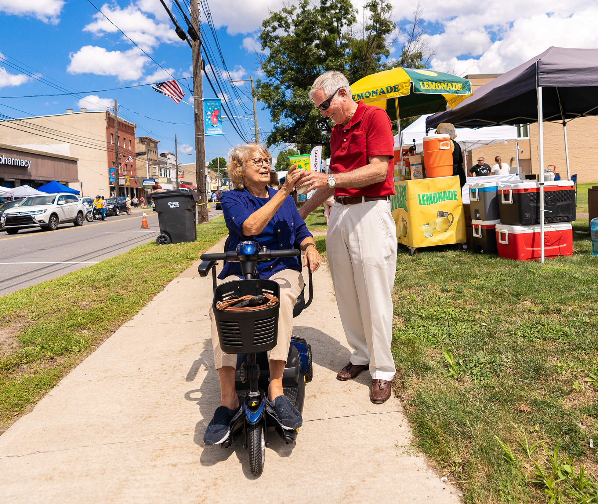 Mobility Scooter vs. Power Chair Pride Mobility Products Europe